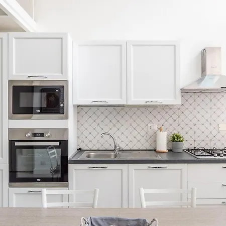 Calefati Guest House- Apulia شقة